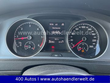 Volkswagen Golf - 10