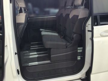 Volkswagen T7 Multivan - 11