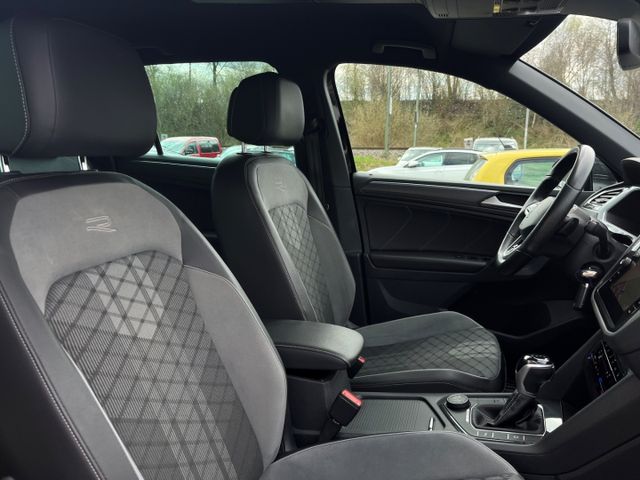 Tiguan 2.0TSI 4M DSG R-Line Navi*KAMERA*AHK*ACC!