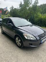 Kia cee'd / Ceed 1.6 CVVT LX LX - Kia aus 2008: Cee D