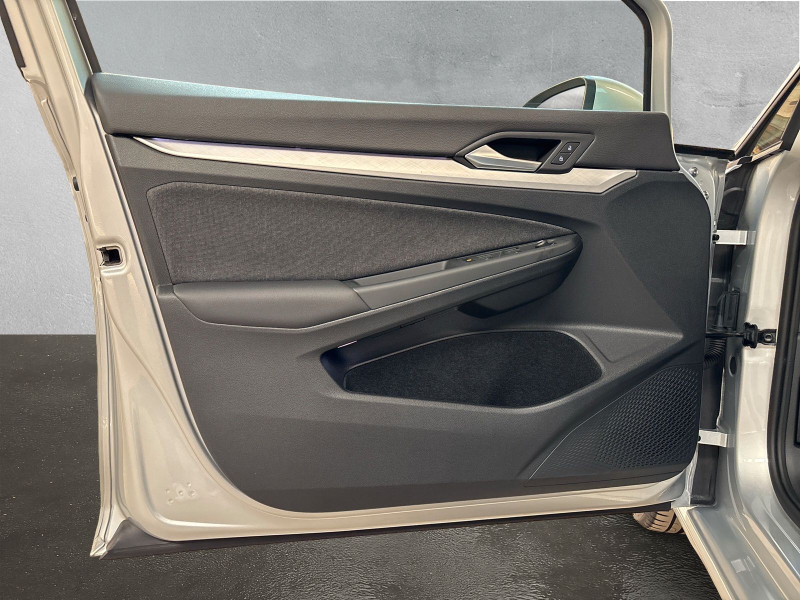 Fahrzeugabbildung Volkswagen Golf Variant Life 2.0 TDI App-Connect LED-Plus
