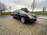Mercedes-Benz E 320 CDI T AVANTGARDE Avantgarde - gebrauchte Mercedes-Benz E 320 aus dem Jahr 2008