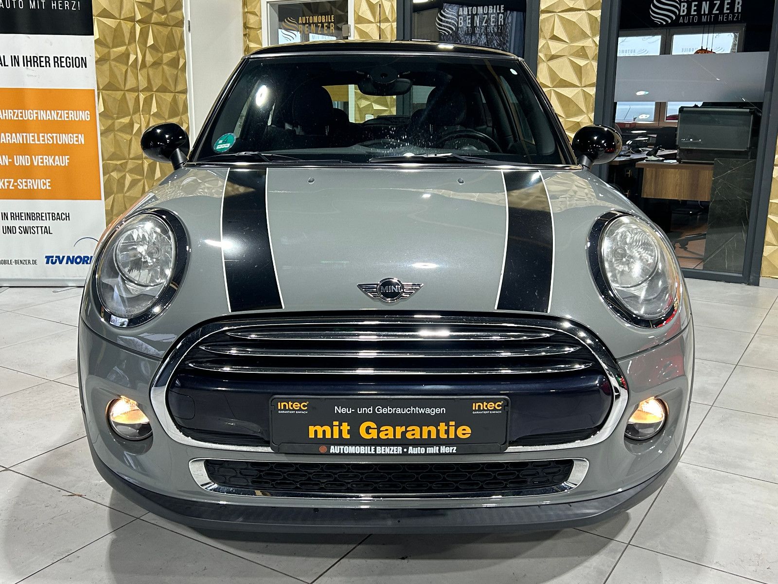 Fahrzeugabbildung MINI COOPER Mini 3-trg. /SHZ/KLIMA/BLUETOOTH/1.HAND