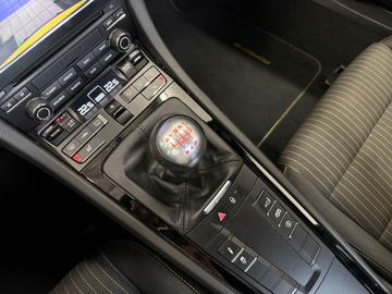 صورة مصغرة 22 لـ 2019 Porsche 991