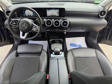 Mercedes CLA 200 Shooting Brake - 12