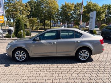 Skoda Octavia - 11