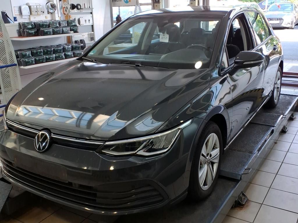 Volkswagen Golf VIII 2.0 TDI DSG/ACC/CARPLAY/AHK/SHZ