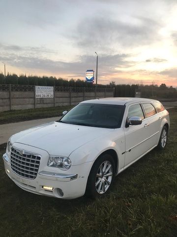 Chrysler 300C Touring 3.0 CRD Autom. TÜV neu!!!