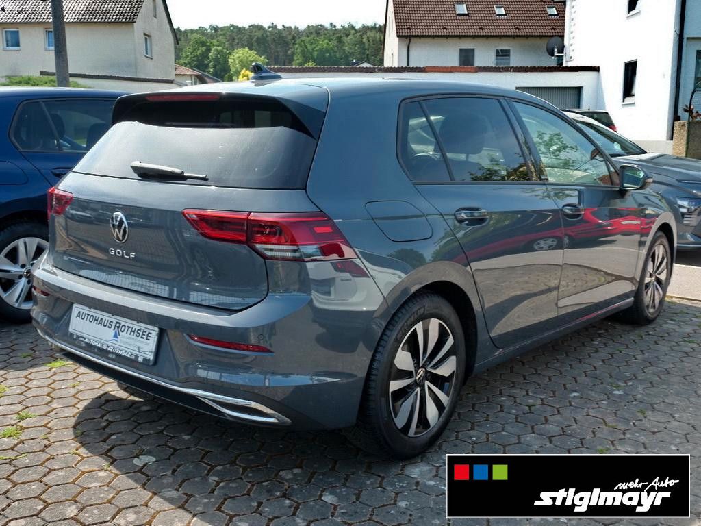 Volkswagen Golf VIII Life MOVE 2.0 TDI DSG ACC+AHK+LED+PANO imagem 3