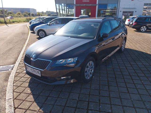 Skoda Superb Combi Active