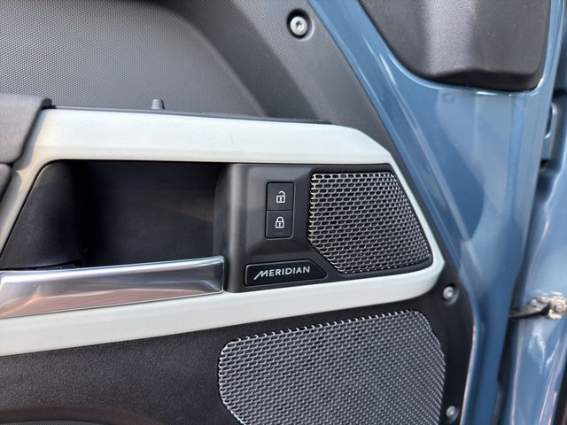 Defender 3.0 90 SE SHZ KAMERA NAVI AHK LED 360°