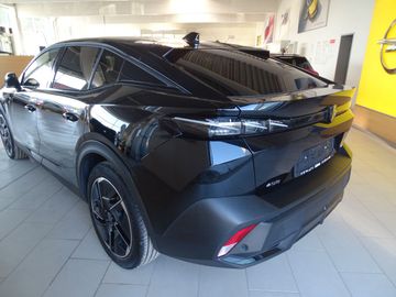 Peugeot 408 - 8