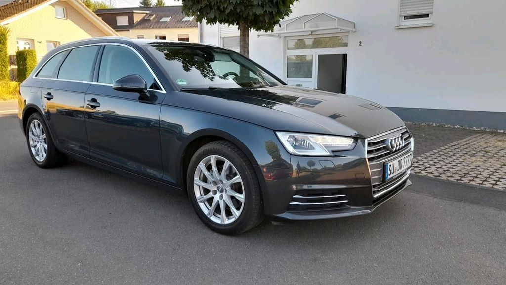 Image of Audi A4