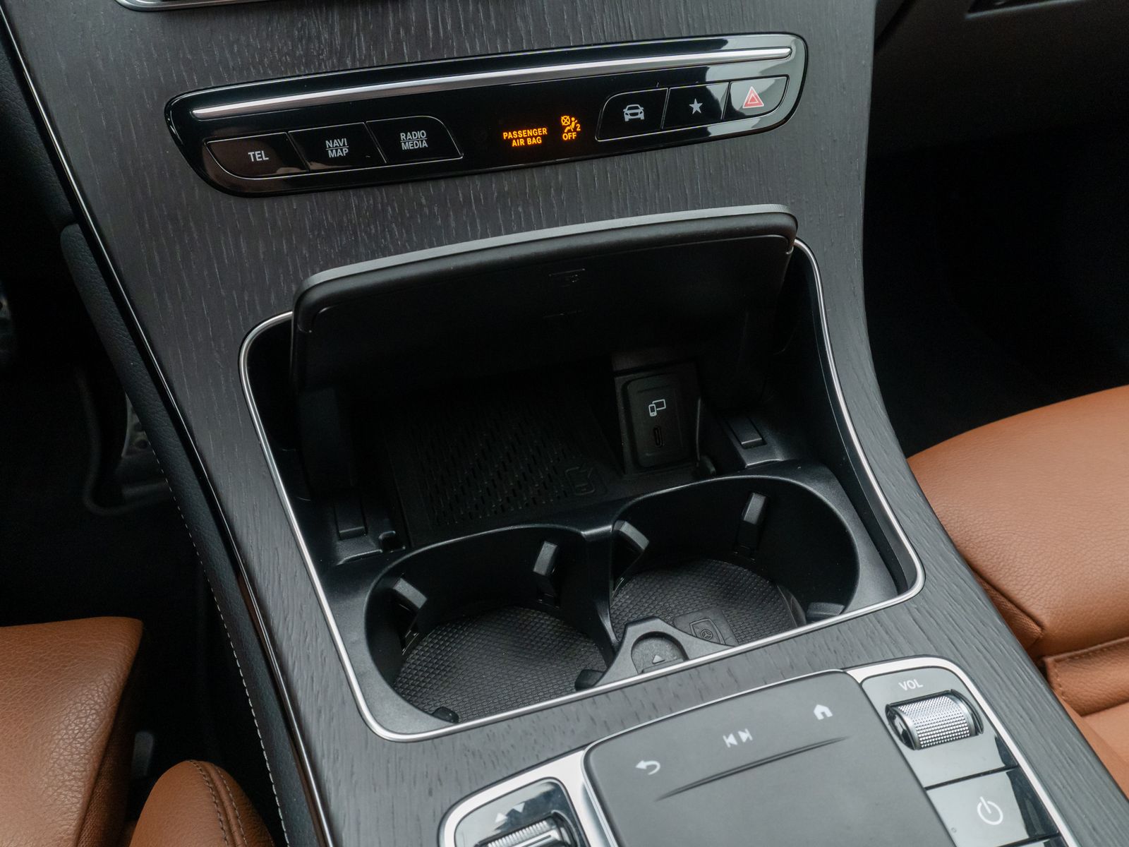 Fahrzeugabbildung Mercedes-Benz GLC 400d Coupe 4Matic AMG Line Kamera AHK Leder