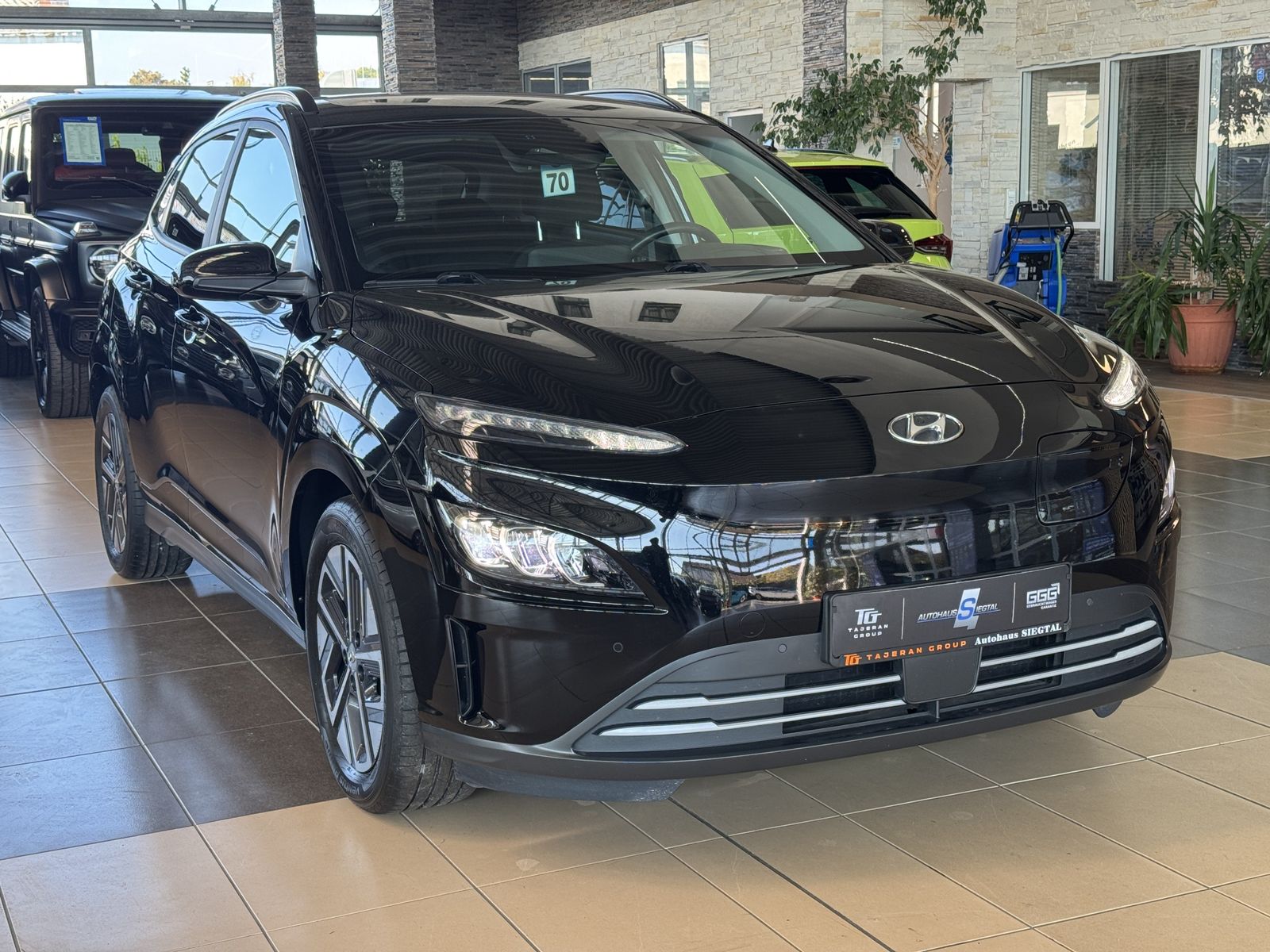 Hyundai Kona Trend R.Cam Navi Krell HUD AHK SHZ LED