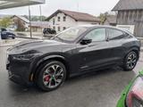 Ford Mustang Mach-E Dual AWD 98KWh - Ford Mustang Mach-E: Limousine