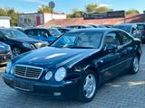 Mercedes-Benz CLK 200 AVANTGARDE Automatik Klima Tüv - Mercedes-Benz CLK 200 in Duisburg