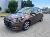 Hyundai i20 1.2 62kW Style*UNFALL* - Hyundai i20 Unfallwagen
