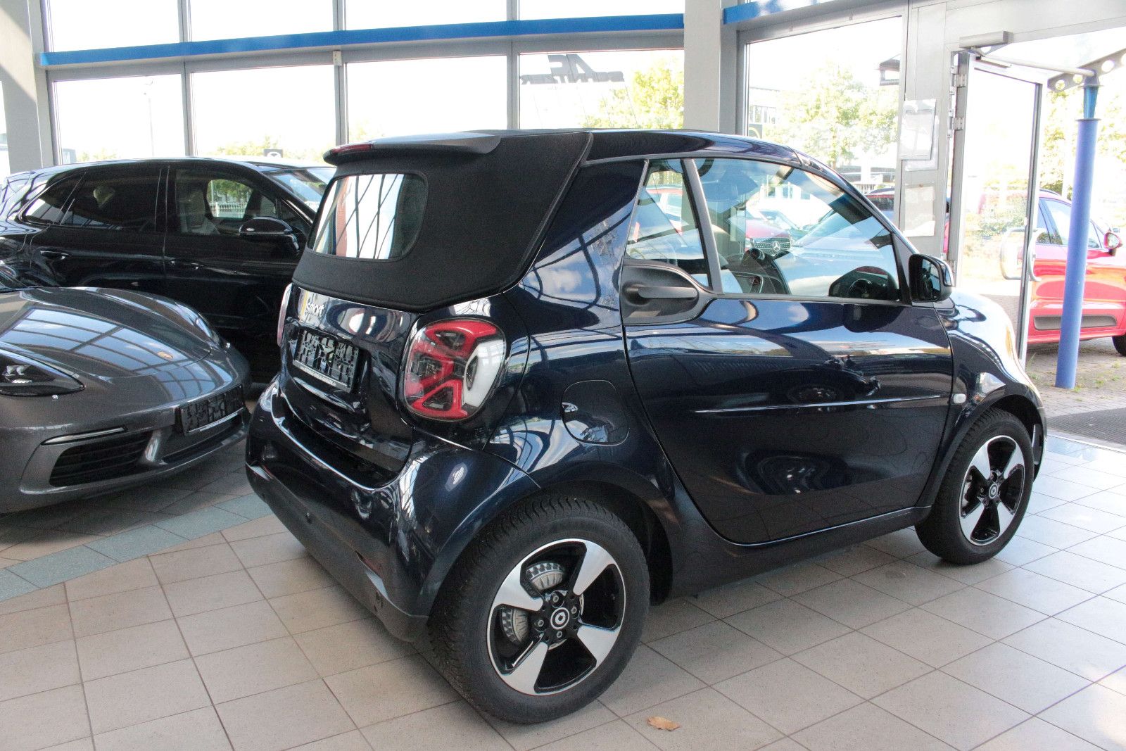 Smart ForTwo cabrio  EQ imagem 2