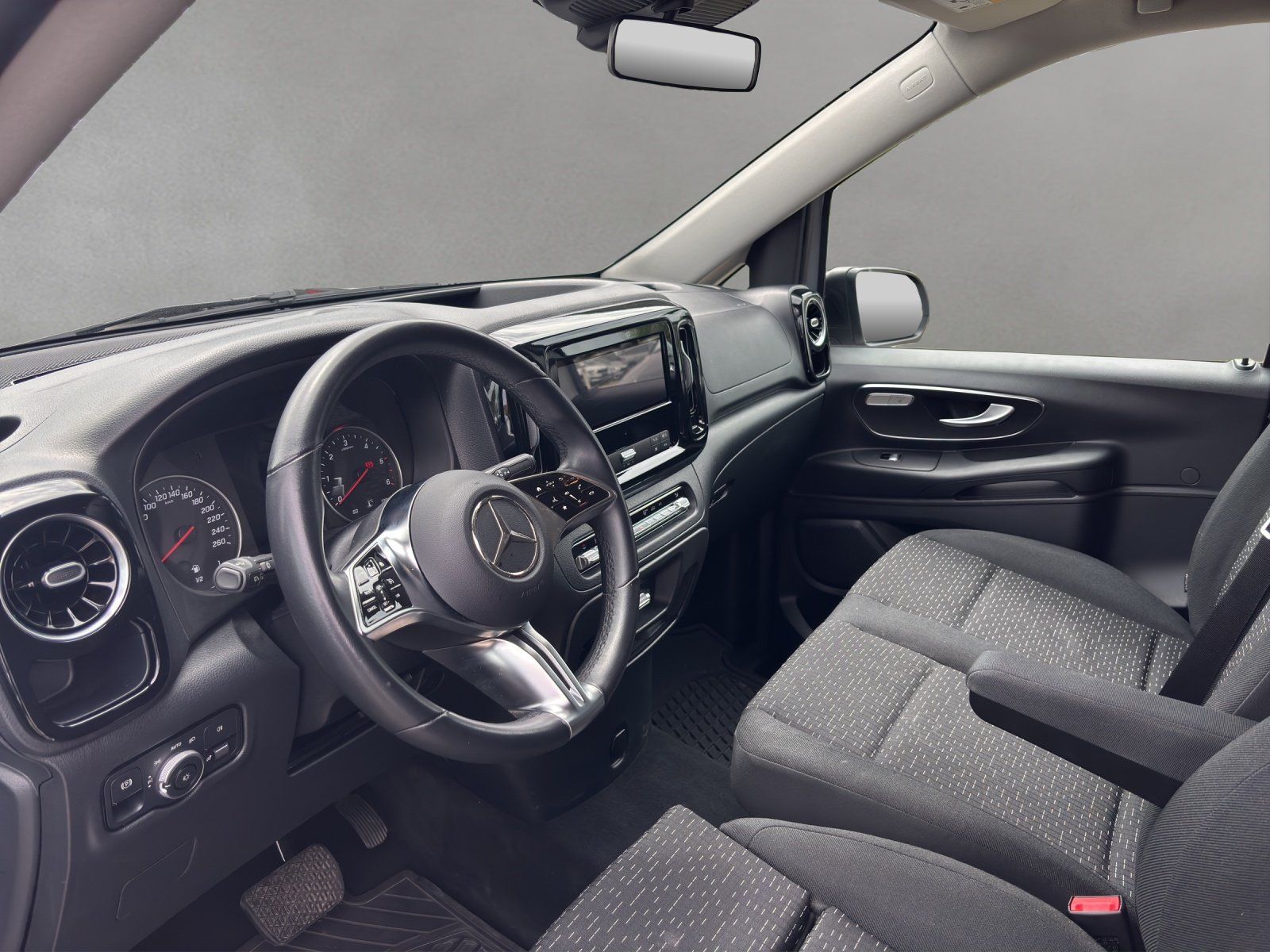 Fahrzeugabbildung Mercedes-Benz Vito 119 CDI Tourer PRO Extralang