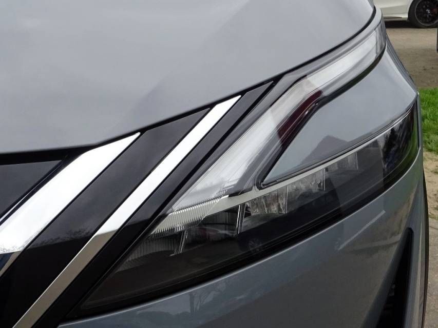 Fahrzeugabbildung Nissan Qashqai 1.5 VC-T  e-Power  Black Edition