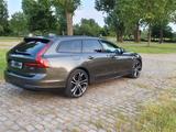 Volvo V90 D5 AWD R-Design Geartronic R-Design H.u.D  - gebrauchte Volvo V90 aus dem Jahr 2020
