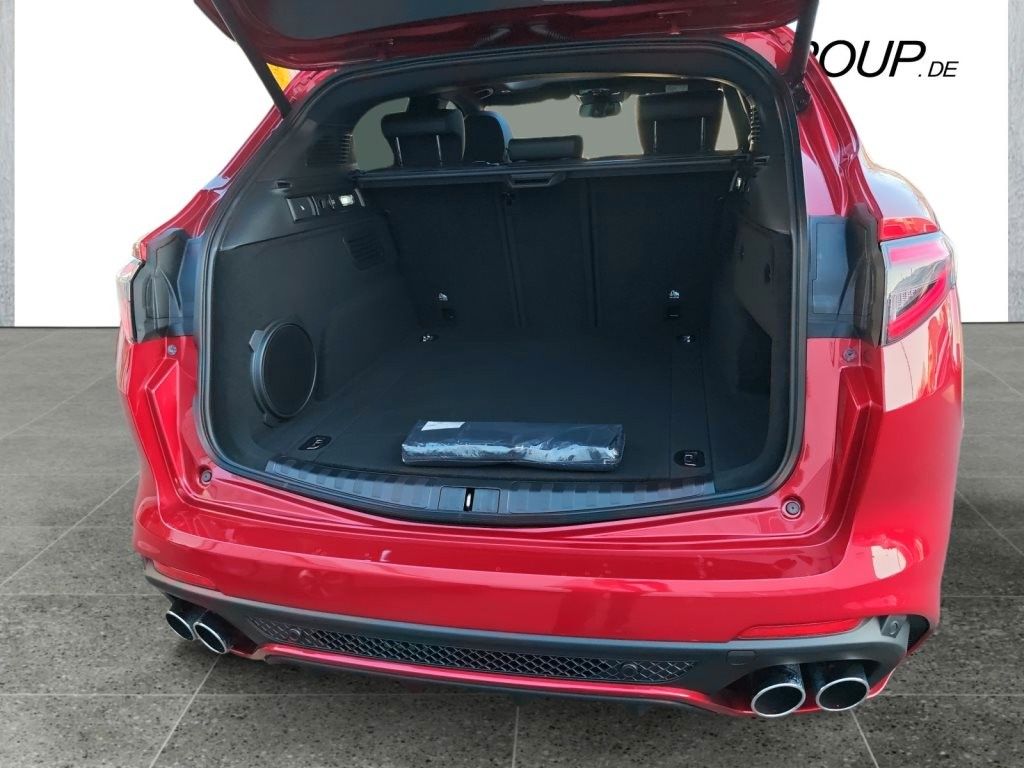 Alfa Romeo Stelvio - Bild 7