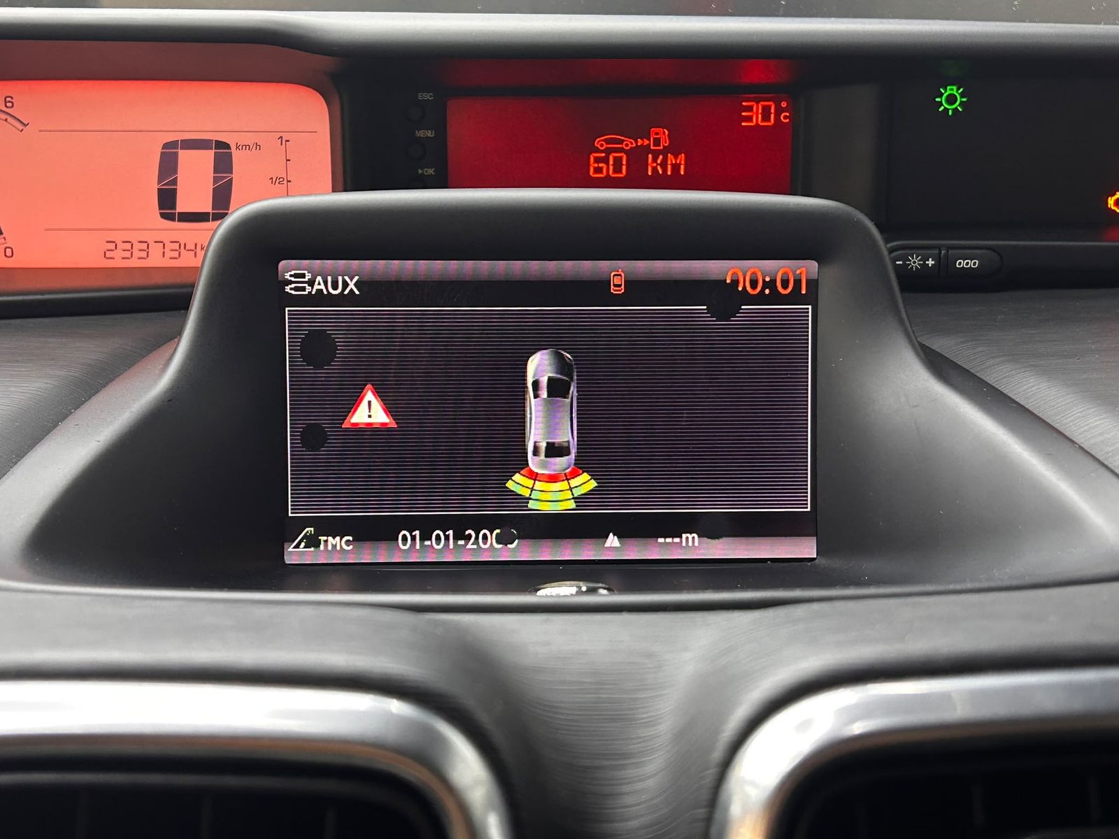 Fahrzeugabbildung Citroën C3 Picasso Exclus Black-Paket GEPFLEGT+NAVI+TÜV