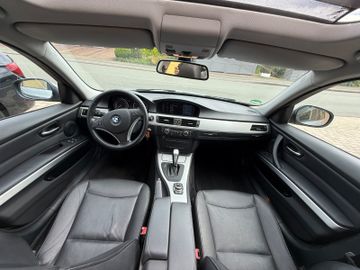 BMW 320 - 12