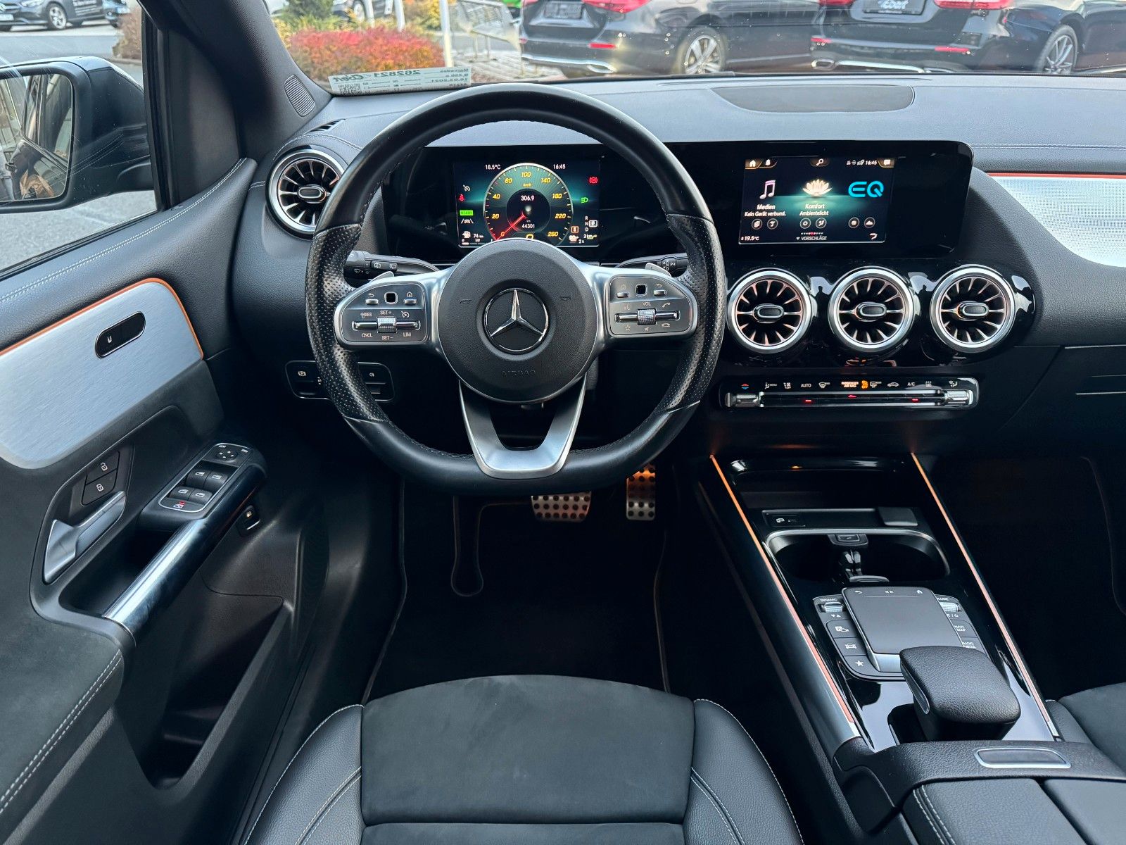 Fahrzeugabbildung Mercedes-Benz B 250e Edition2020+AMG+Ambiente+Night+LED