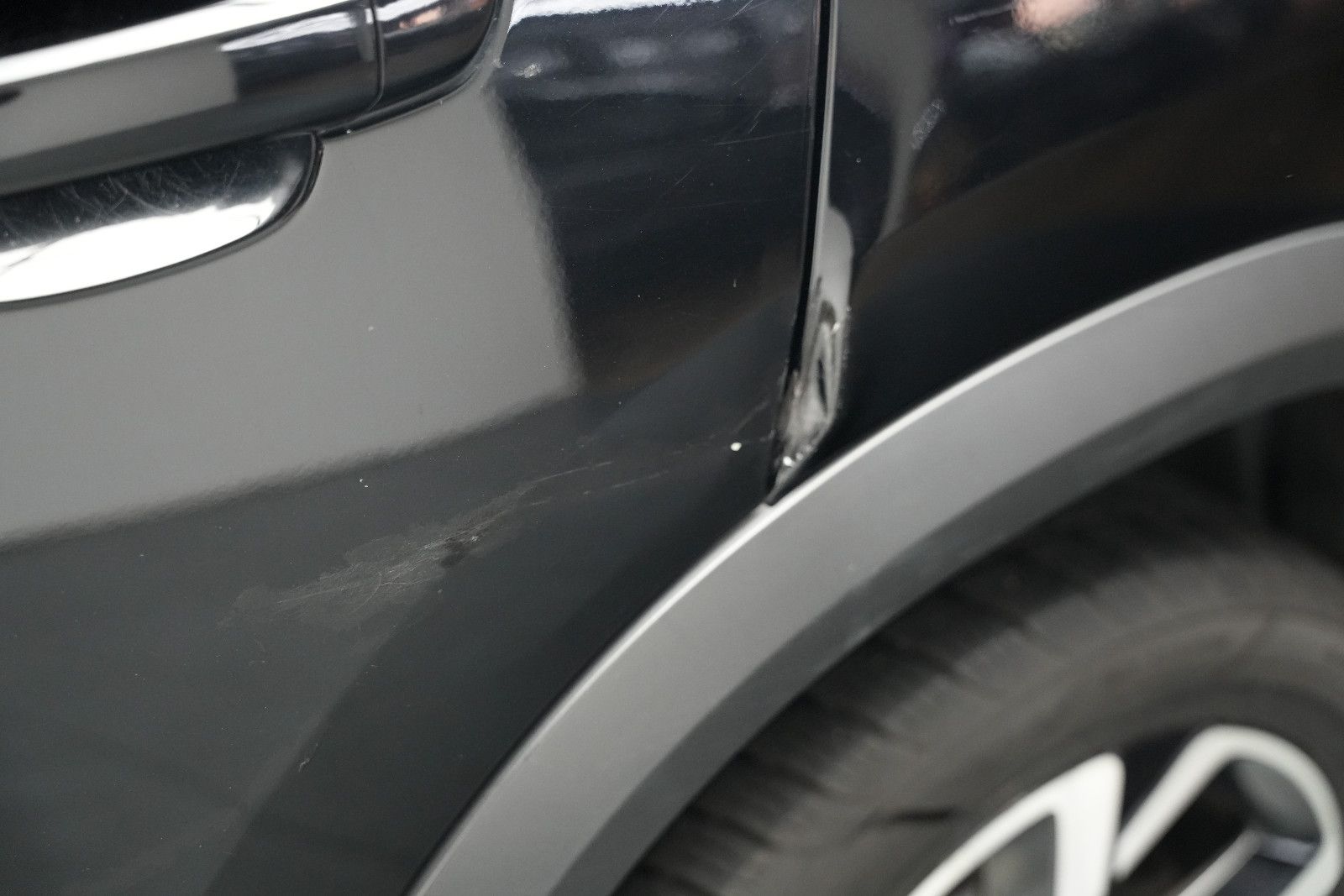 Fahrzeugabbildung Citroën C5 Aircross Feel/360°Cam/Navi/LED/CarPlay/Pano