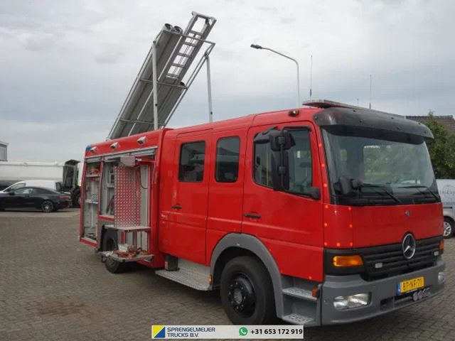 Mercedes-Benz 1425 ziegler pump holmatro full equipment