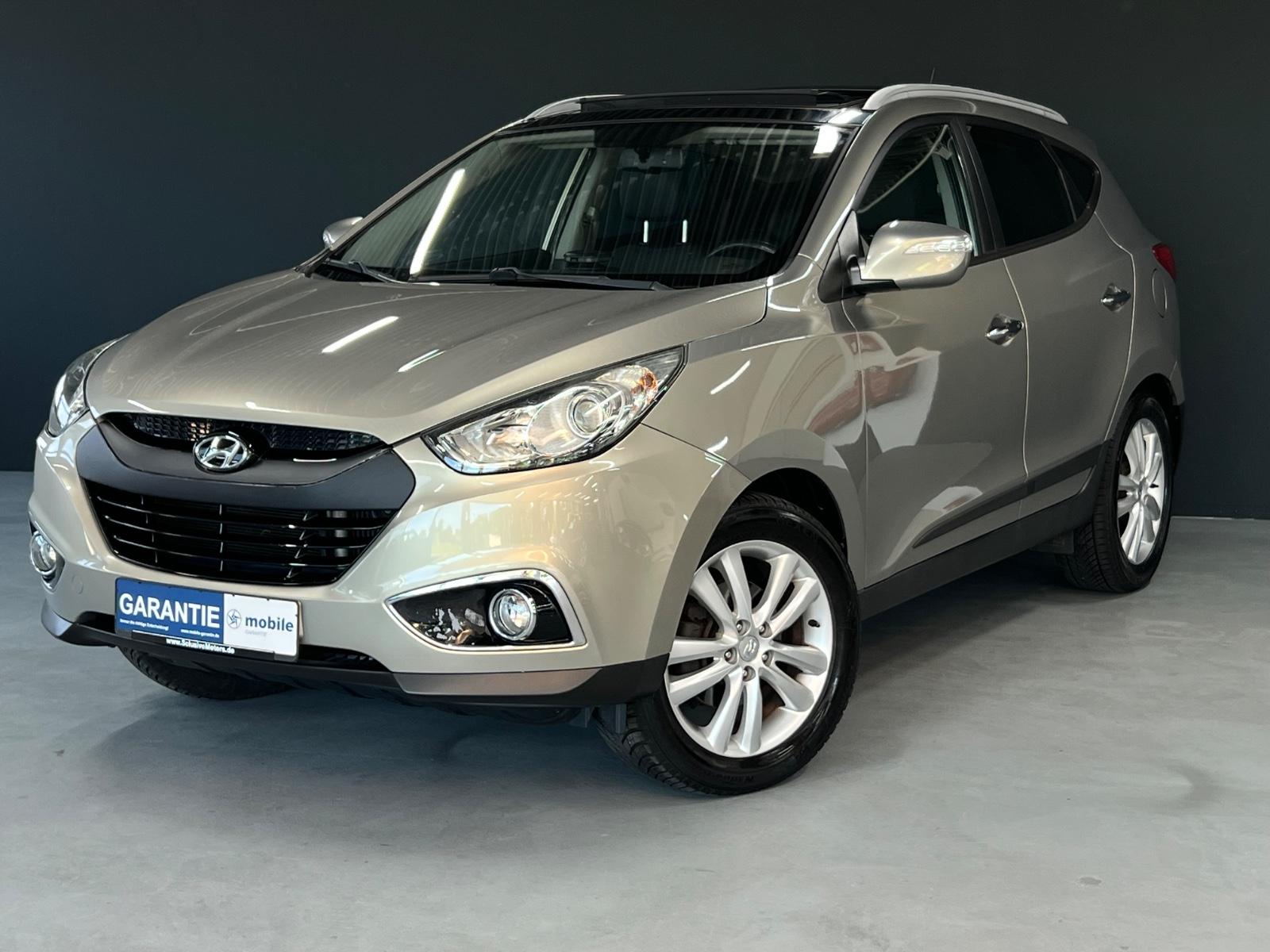 Hyundai ix35 2.0 Premium AWD AHK Kamera 4x SHZ Navi Pano