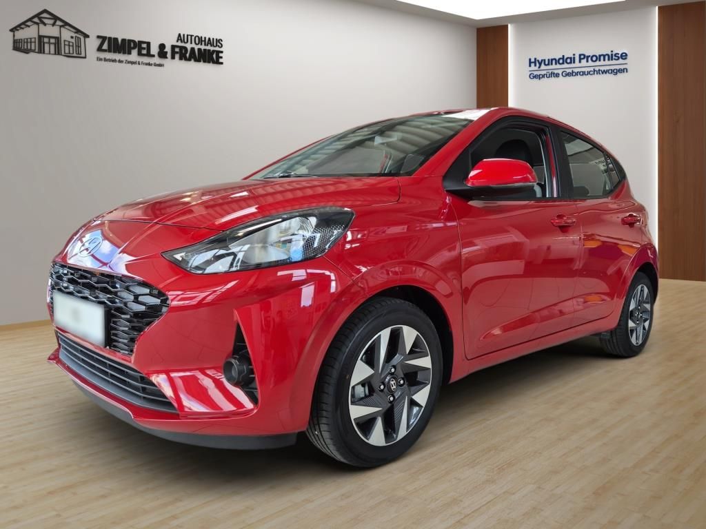 i10 Trend, 8fach bereift, Klimaautomatik,  Navi,