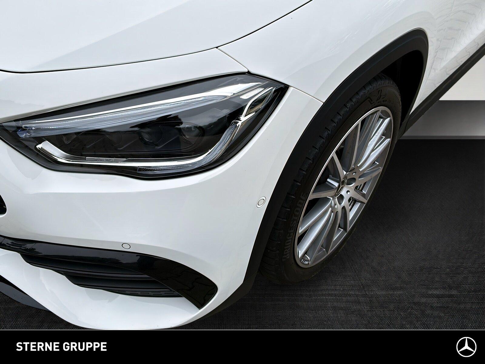 Mercedes-Benz GLA 250 4M AMG NIGHT Multibeam Burmester Keyless