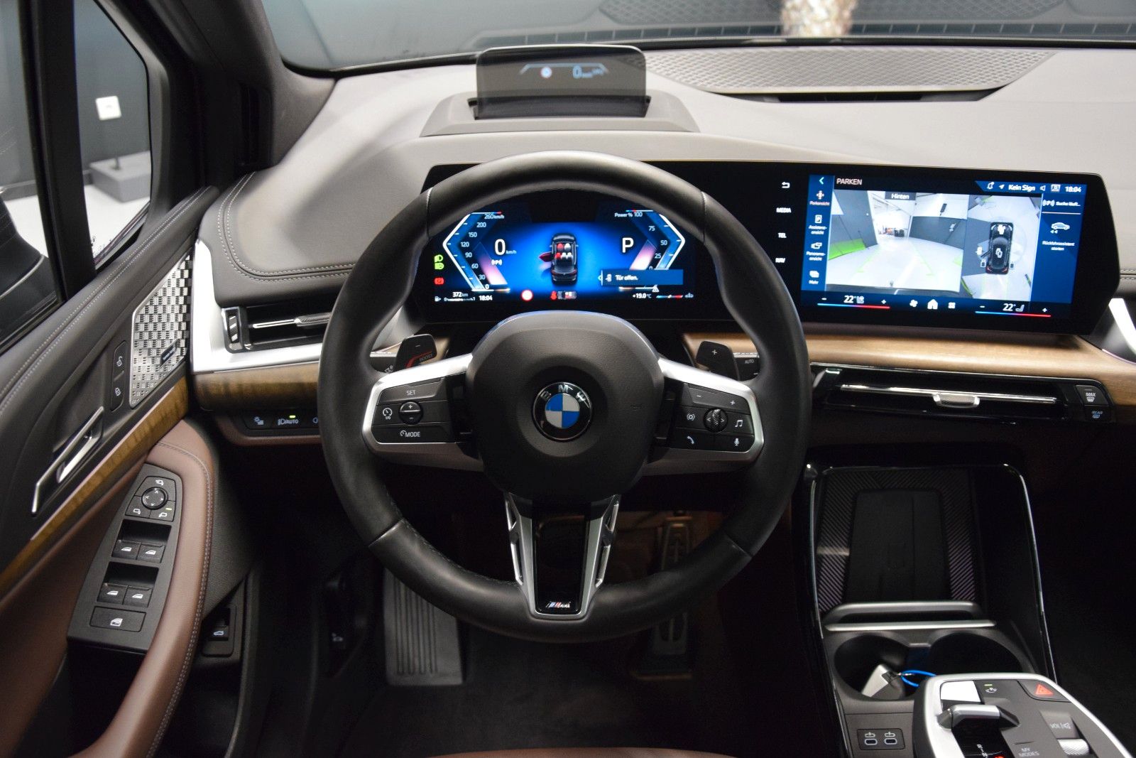 Fahrzeugabbildung BMW 218 i M Sport Leder Navi Pano. LED AHK DAB