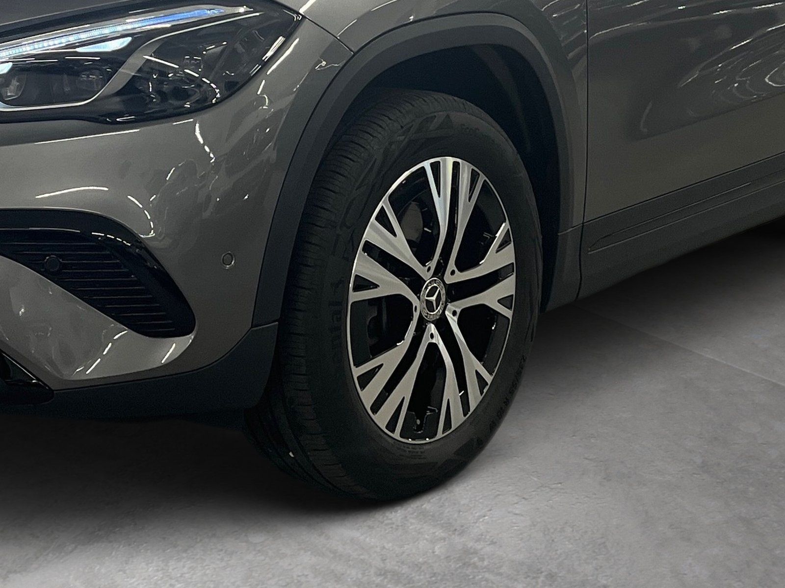 Fahrzeugabbildung Mercedes-Benz GLA 220 d 4M Progressive*360*Totwink*Night*MBUX*
