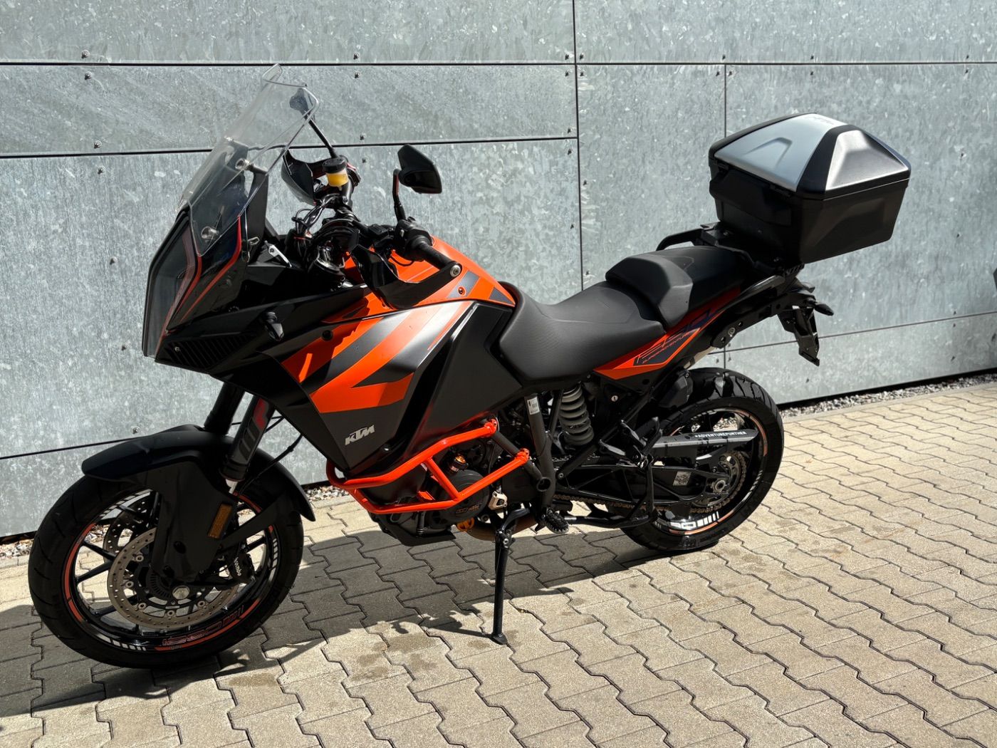 Fahrzeugabbildung KTM 1290 Super Adventure S Travel Pack, Topcase