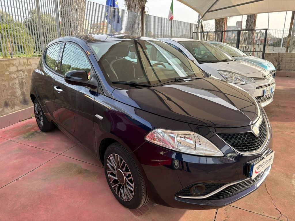 Image of Lancia Ypsilon