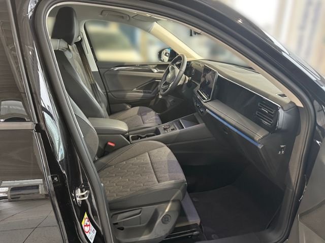 Fahrzeugabbildung Volkswagen Tiguan Life 1.5 7 Gang DSG LED NAVI AHK ACC GJR