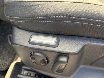 Volkswagen Passat - 12