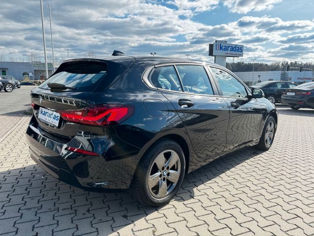 Fahrzeugabbildung BMW 118 i Advantage >AUT/NAVI/LED/SHZ/PDC<