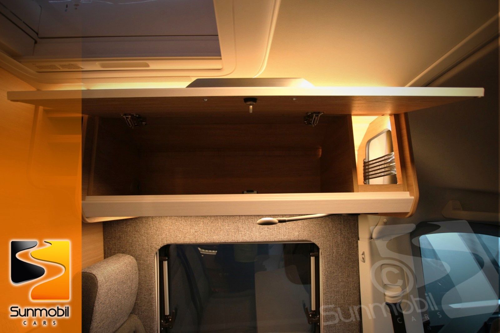 Fahrzeugabbildung Knaus Box Drive BoxDrive 680 ME Radio Navi RFK