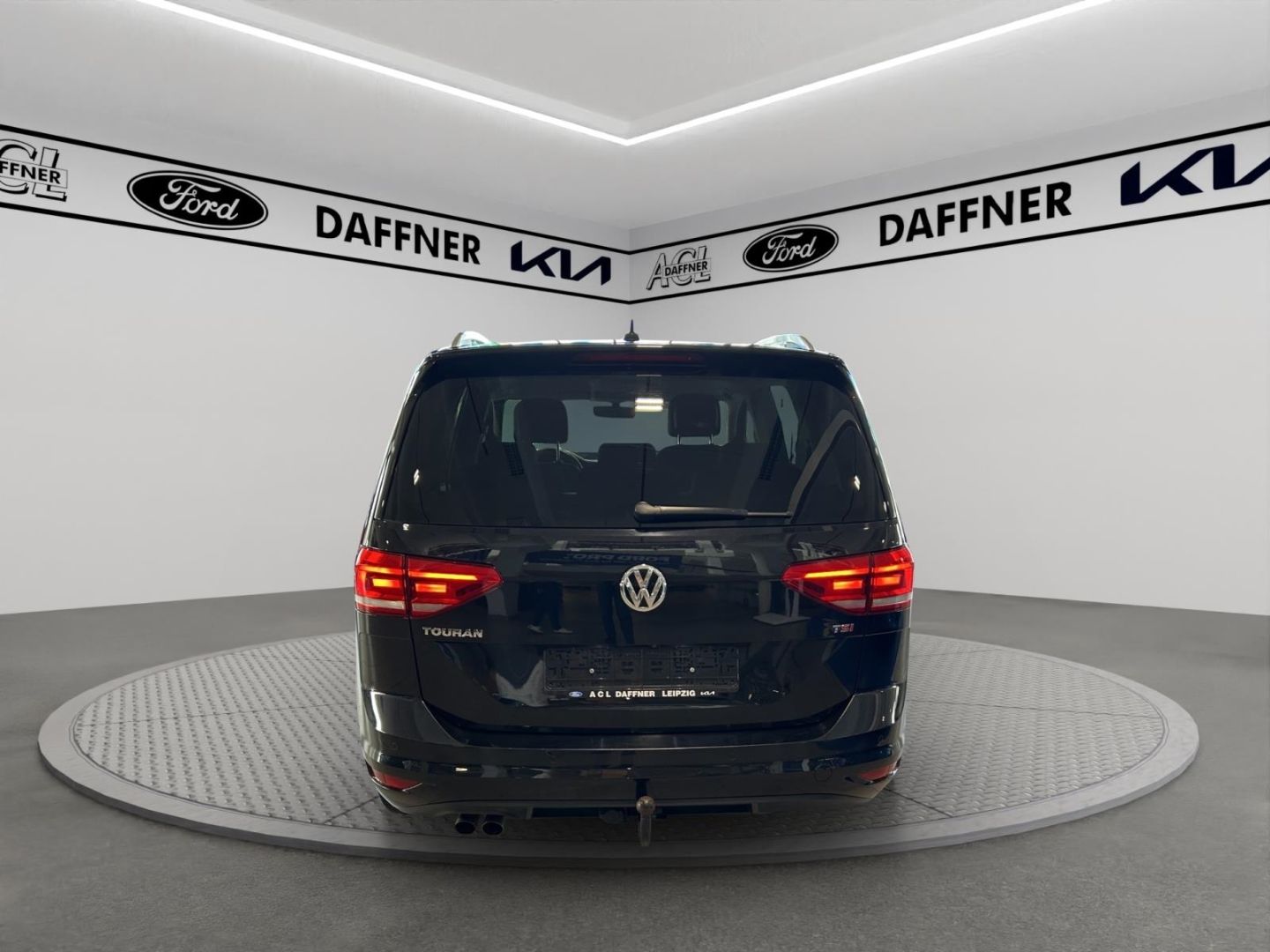 Fahrzeugabbildung Volkswagen Touran Comfortline BMT Start-Stopp
