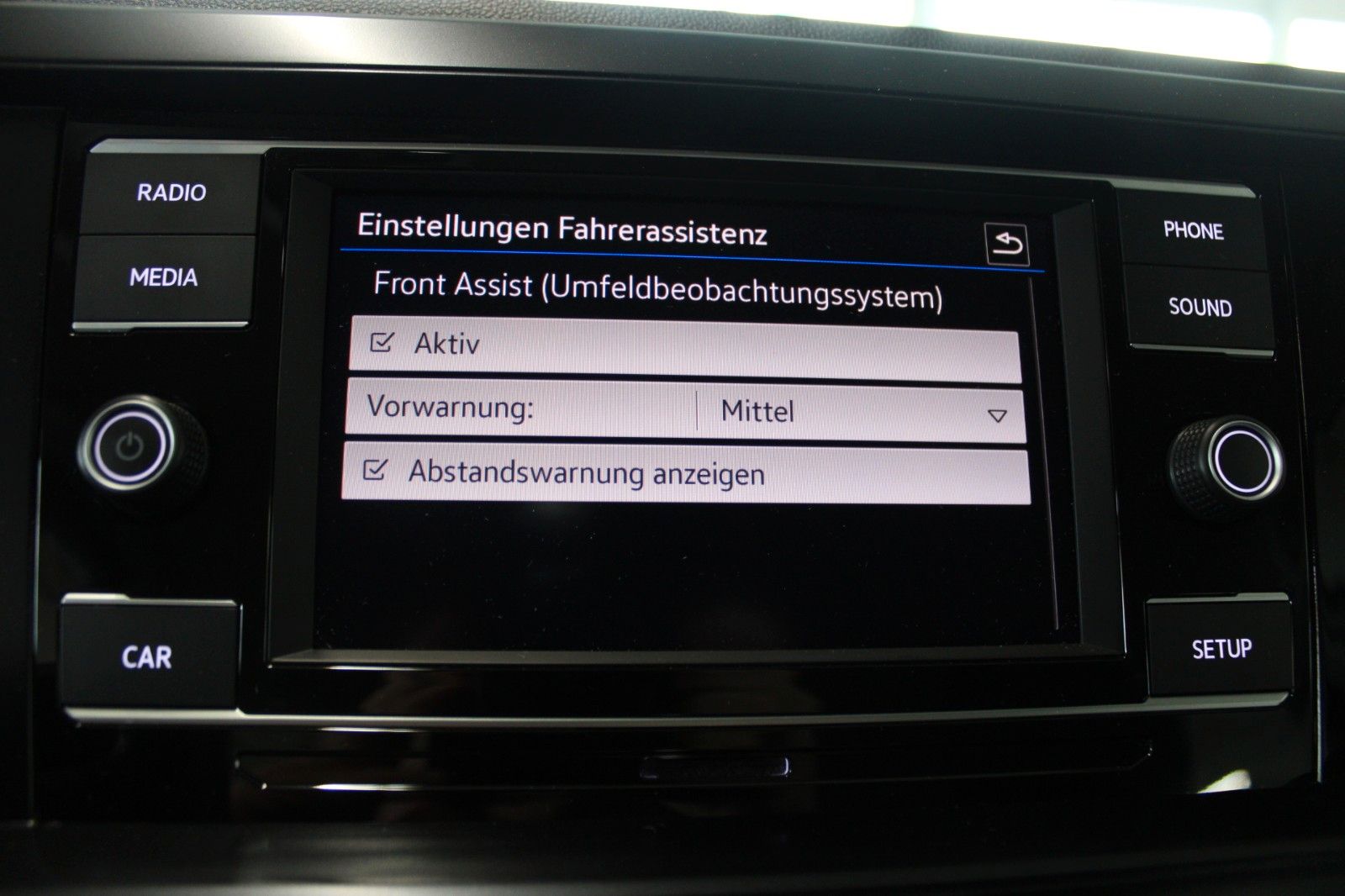 Fahrzeugabbildung Volkswagen Polo 1.0 TSI TRENDLINE 5-trg Klima PDC 1.Hand