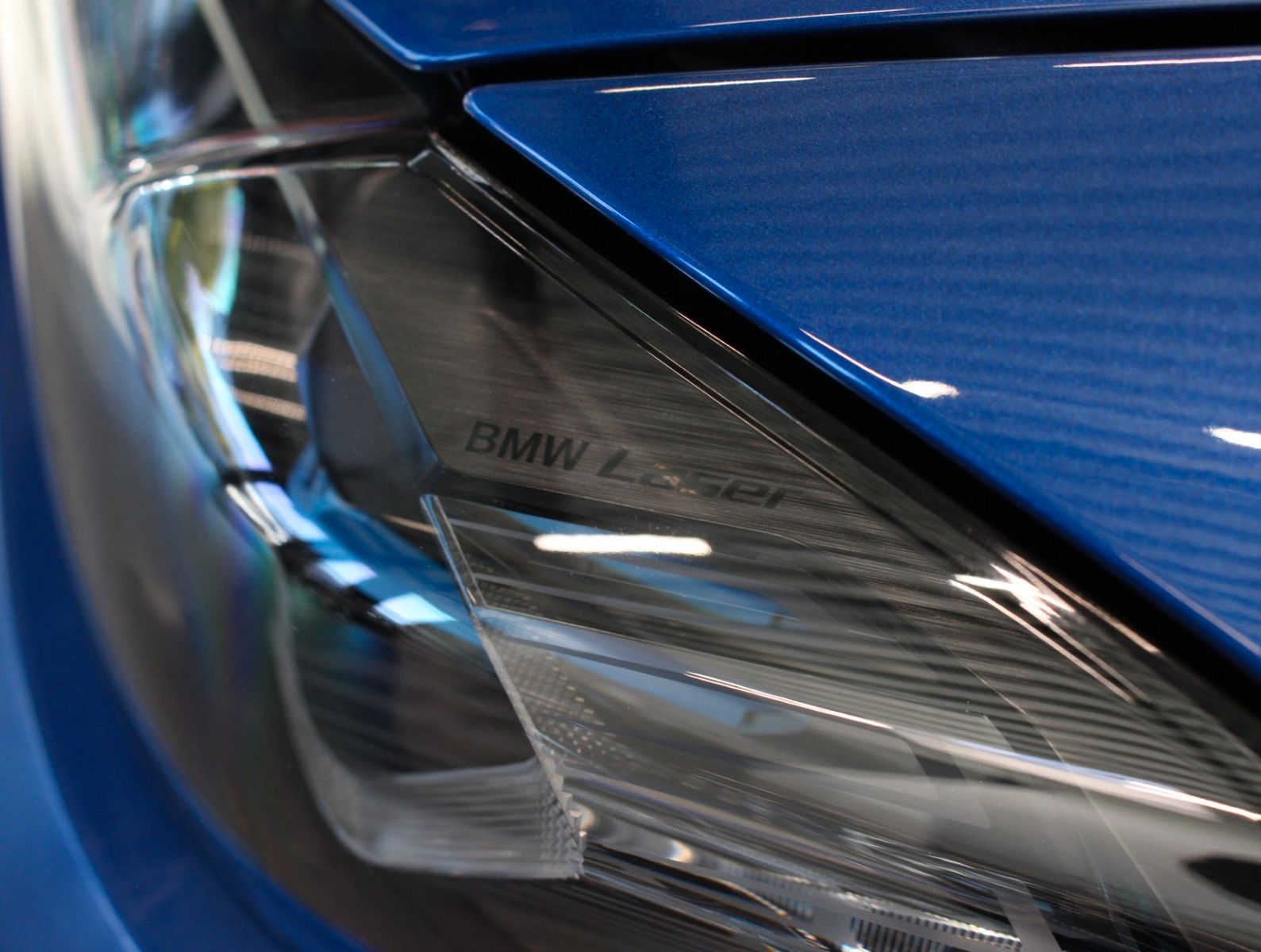 Fahrzeugabbildung BMW M3 Competition 2WD HUD+Laser+M Driver´s+19% VAT