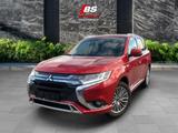 Mitsubishi Outlander 2.4 4WD Plug-In Hybrid Spirit 15x VORH - gebrauchte Mitsubishi Plug-in Hybrid Outlander aus dem Jahr 2021