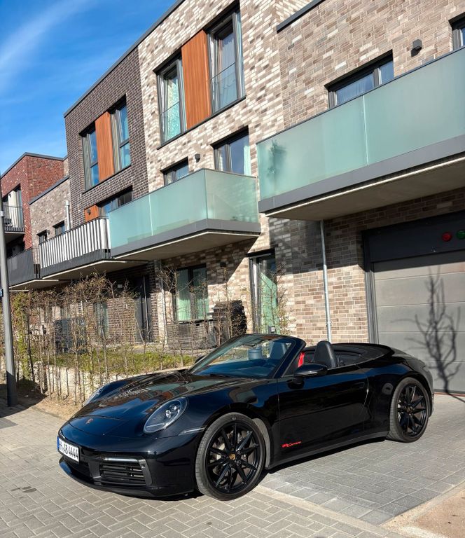 Image of Porsche 992