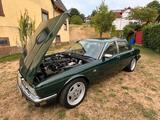 Jaguar XJ40