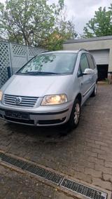 Volkswagen VW Sharan 1.8 turbo Benzin - Volkswagen Sharan mit Benzin-Antrieb: Kleinbus, Automatik, 1.8
